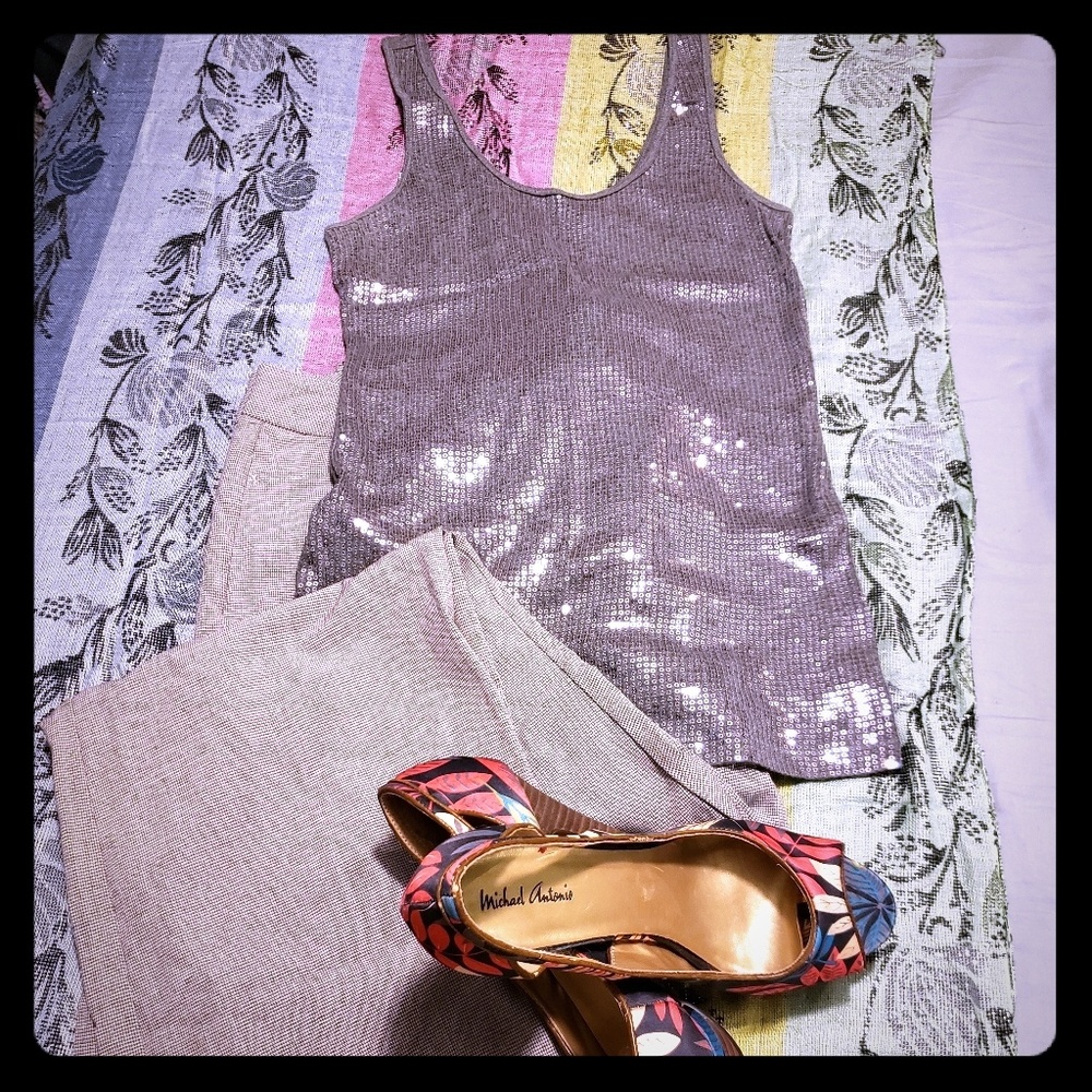 Sequined Express Tank Top - Picture 2 of 7